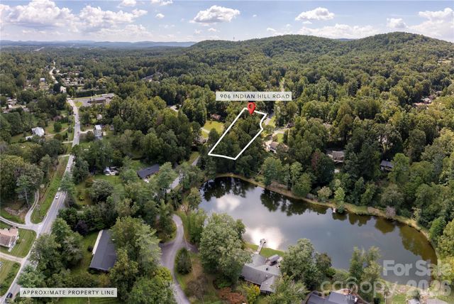 906 Indian Hill Road, Hendersonville, NC 28792