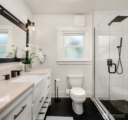 6044 25th Avenue NE, Seattle, WA 98115
