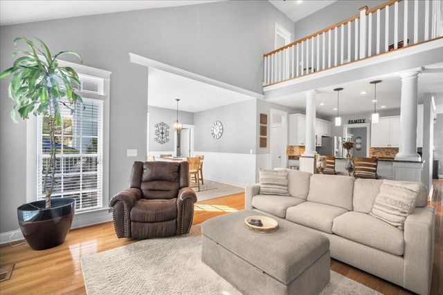 217 Carolinian Drive, Summerville, SC 29485