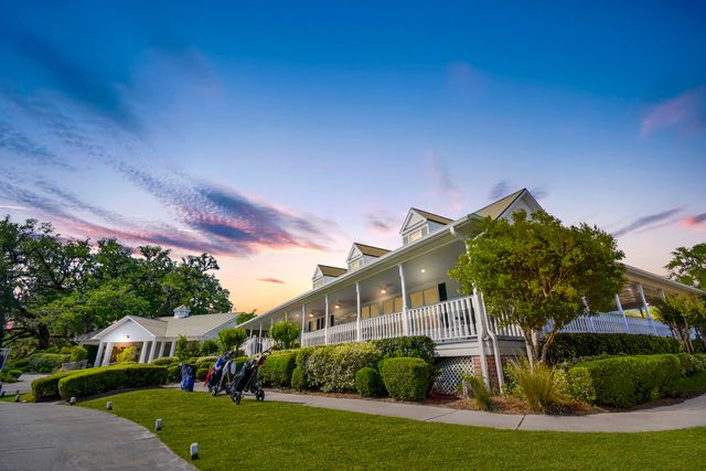 217 Carolinian Drive, Summerville, SC 29485