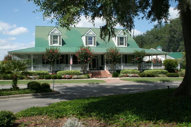 217 Carolinian Drive, Summerville, SC 29485