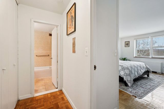 499 N Broadway 6M, White Plains, NY 10603