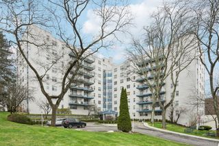 499 N Broadway 6M, White Plains, NY 10603