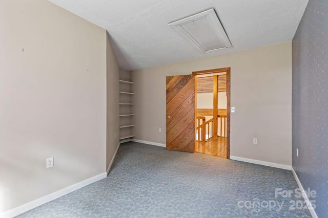 487 Julia Lane, Maggie Valley, NC 28751