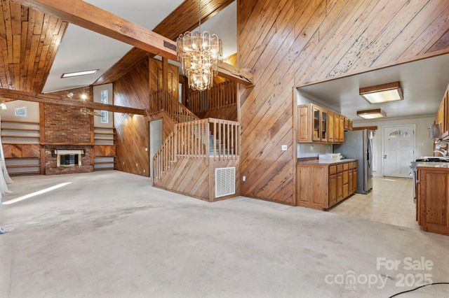 487 Julia Lane, Maggie Valley, NC 28751