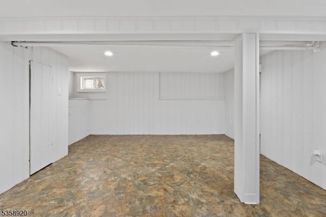 49 Oakwood Ave, Bloomfield Twp., NJ 07003