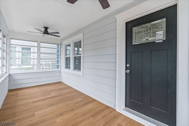 49 Oakwood Ave, Bloomfield Twp., NJ 07003