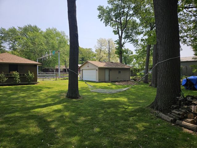 1555 Maple Street, Michigan City, IN 46360