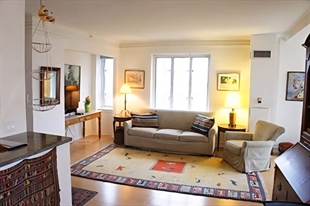 20 Chapel St B908, Brookline, MA 02446