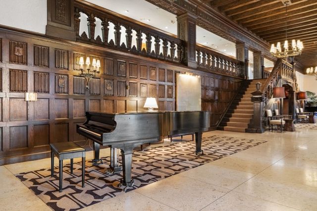 20 Chapel St B908, Brookline, MA 02446