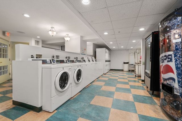 20 Chapel St B908, Brookline, MA 02446