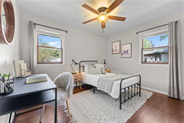 1619 Constance Drive E, Golden Valley, MN 55422