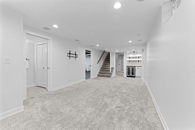 1619 Constance Drive E, Golden Valley, MN 55422
