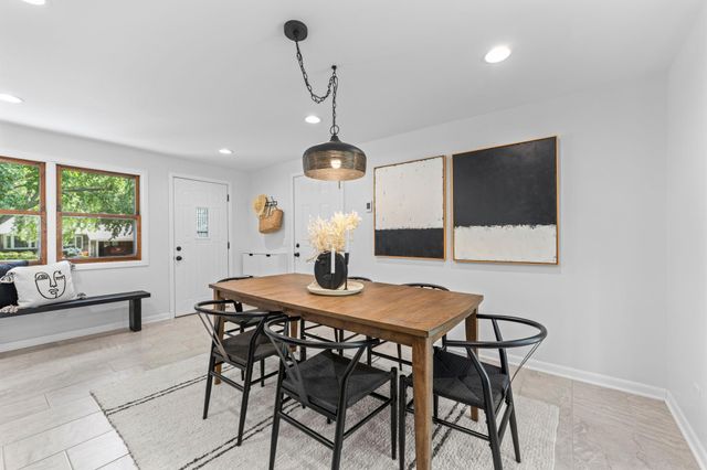 1619 Constance Drive E, Golden Valley, MN 55422