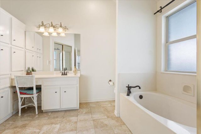 120 Melissa CT, Georgetown, TX 78628