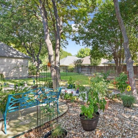 120 Melissa CT, Georgetown, TX 78628