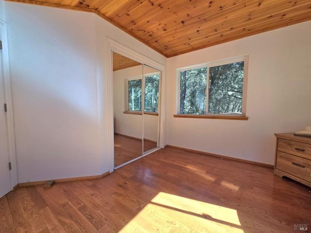 36193 Covelo Rd, Willits, CA 95490