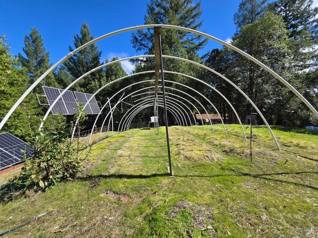 36193 Covelo Rd, Willits, CA 95490