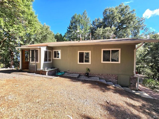 36193 Covelo Rd, Willits, CA 95490