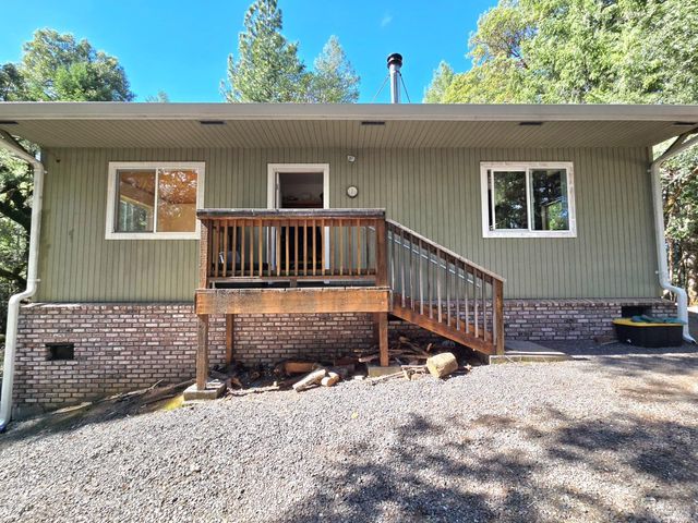 36193 Covelo Rd, Willits, CA 95490