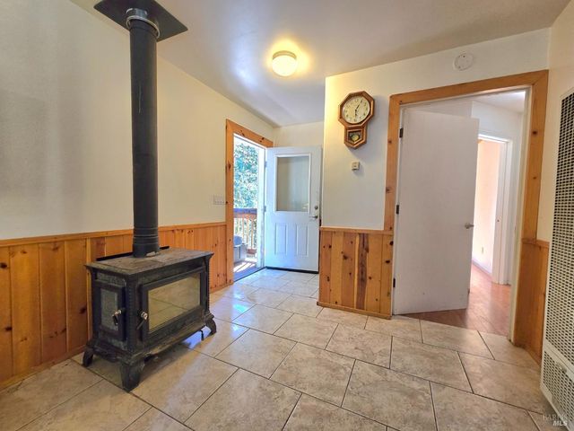 36193 Covelo Rd, Willits, CA 95490