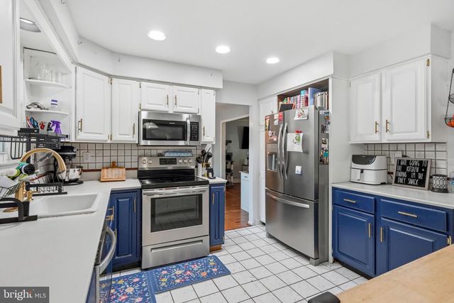 739 WYNGATE, Somerdale, NJ 08083