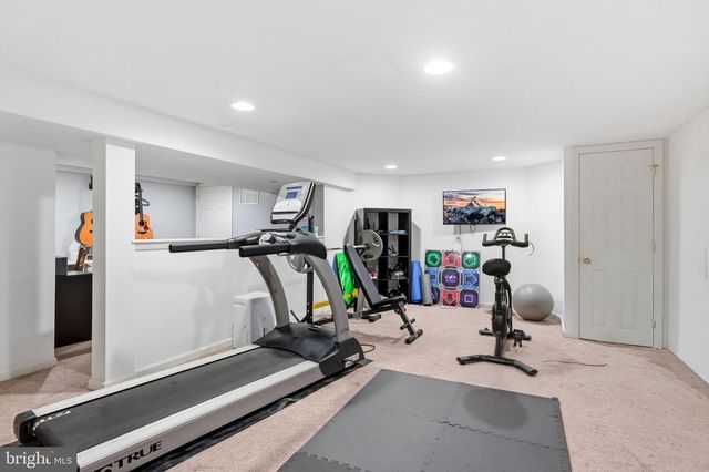 739 WYNGATE, Somerdale, NJ 08083