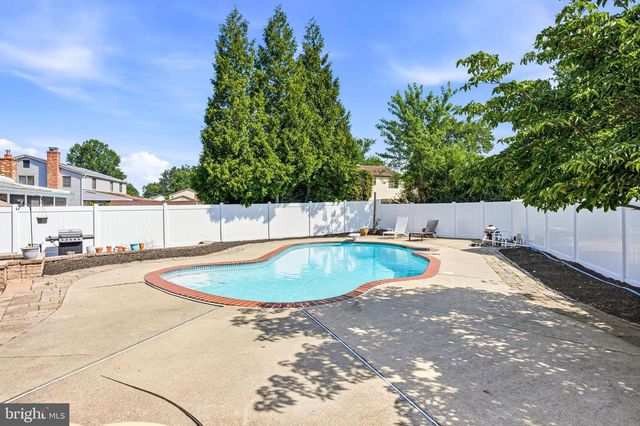 739 WYNGATE, Somerdale, NJ 08083