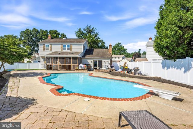 739 WYNGATE, Somerdale, NJ 08083