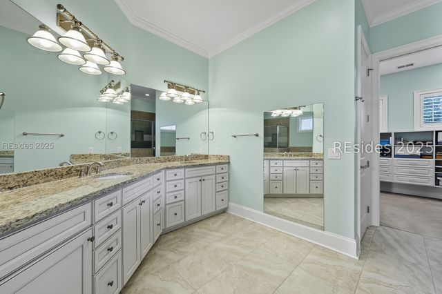 28 Catamaran Ln, Bluffton, SC 29909