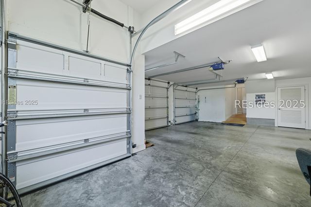 28 Catamaran Ln, Bluffton, SC 29909