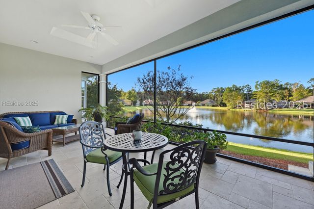 28 Catamaran Ln, Bluffton, SC 29909