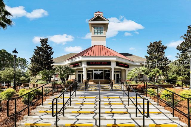 28 Catamaran Ln, Bluffton, SC 29909