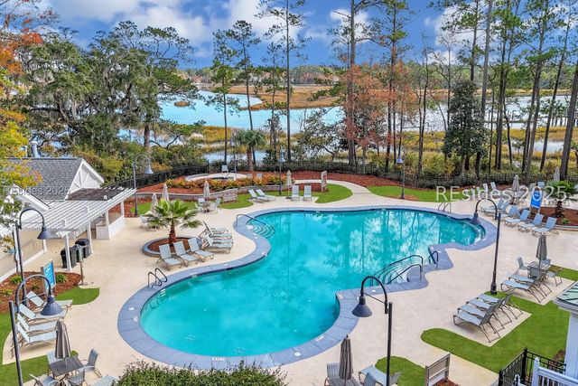 28 Catamaran Ln, Bluffton, SC 29909