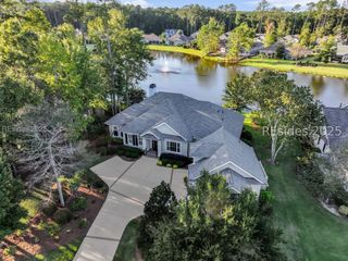 28 Catamaran Ln, Bluffton, SC 29909