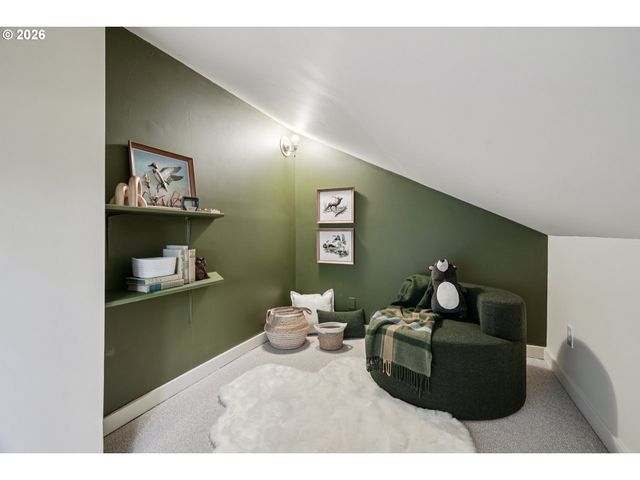 5216 Ne CLEVELAND Ave, Portland, OR 97211