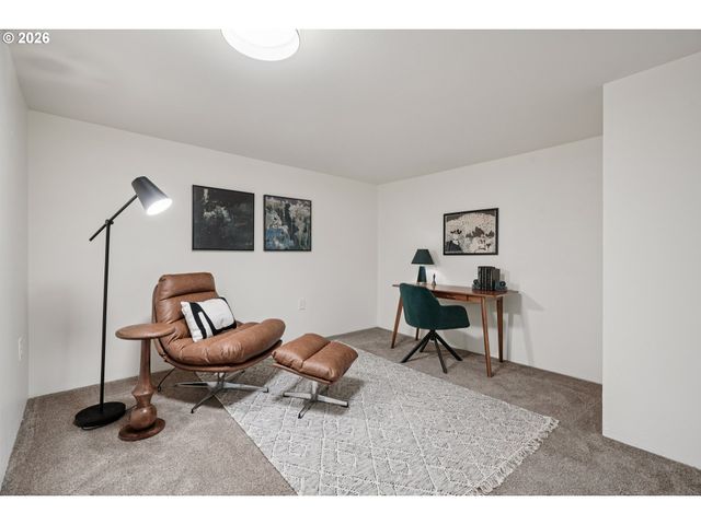 5216 Ne CLEVELAND Ave, Portland, OR 97211