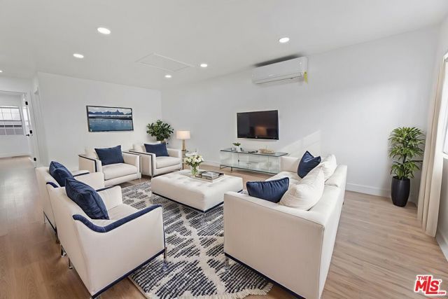 6833 Crafton Avenue, Bell, CA 90201