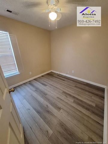 866 Nighthawk Drive, Fayetteville, NC 28314