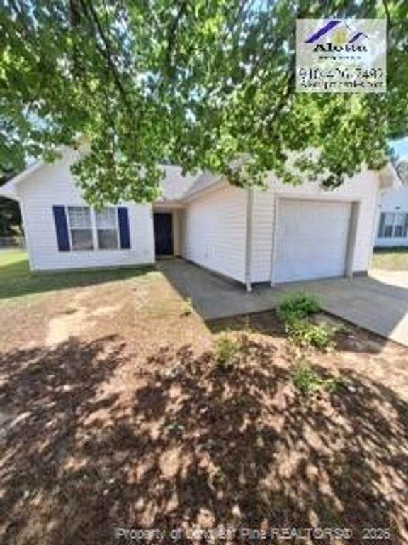 866 Nighthawk Drive, Fayetteville, NC 28314