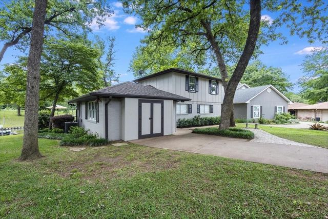 325 Beachside Drive, Trinidad, TX 75163