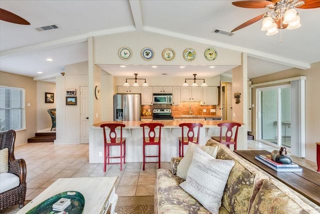 325 Beachside Drive, Trinidad, TX 75163