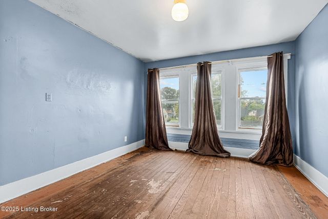 2300 Oregon Ave, Louisville, KY 40210