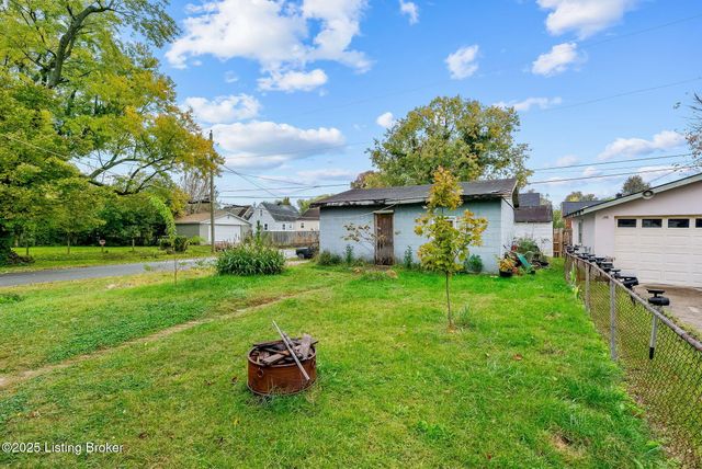 2300 Oregon Ave, Louisville, KY 40210