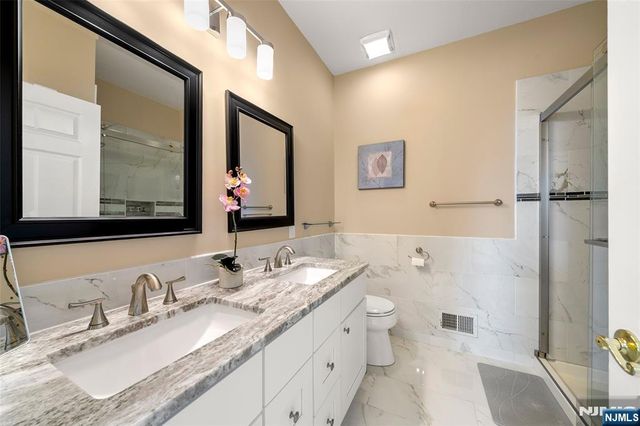 537 Coventry Drive 5038, Nutley, NJ 07110