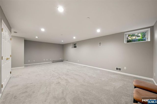 537 Coventry Drive 5038, Nutley, NJ 07110