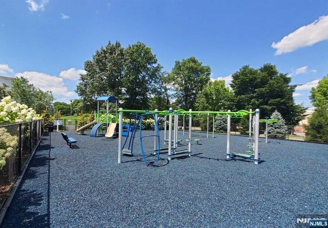 537 Coventry Drive 5038, Nutley, NJ 07110