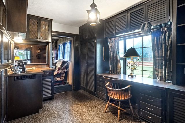 205 Lakeridge Road, Lakeside, TX 76108