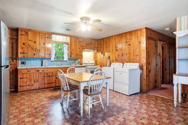 205 Lakeridge Road, Lakeside, TX 76108