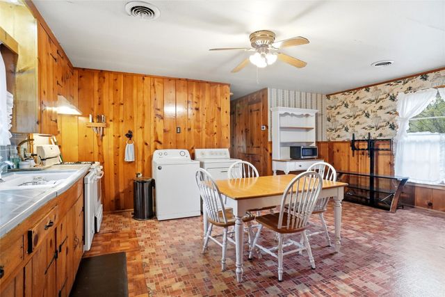 205 Lakeridge Road, Lakeside, TX 76108